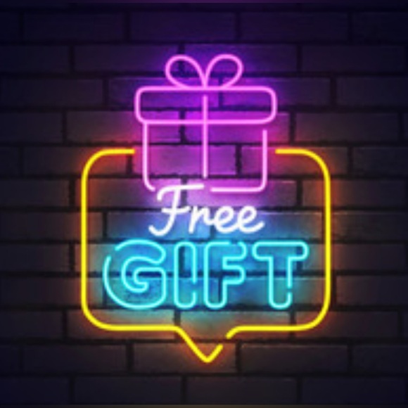 Giveaway Live Listing🎁🎁🎁Bundling gets a gift - Picture 12 of 16